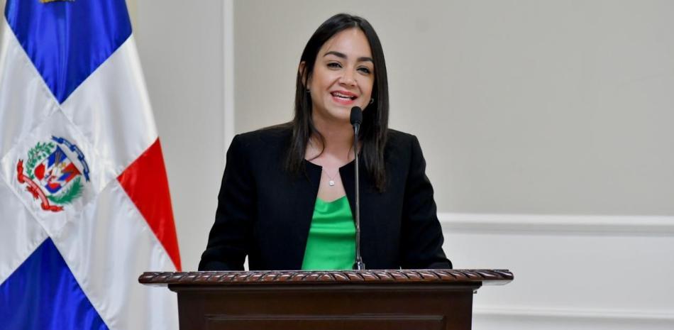 Faride afirma sus aspiraciones al Senado y reclama que el PRM "ha sido lento" en definir boleta