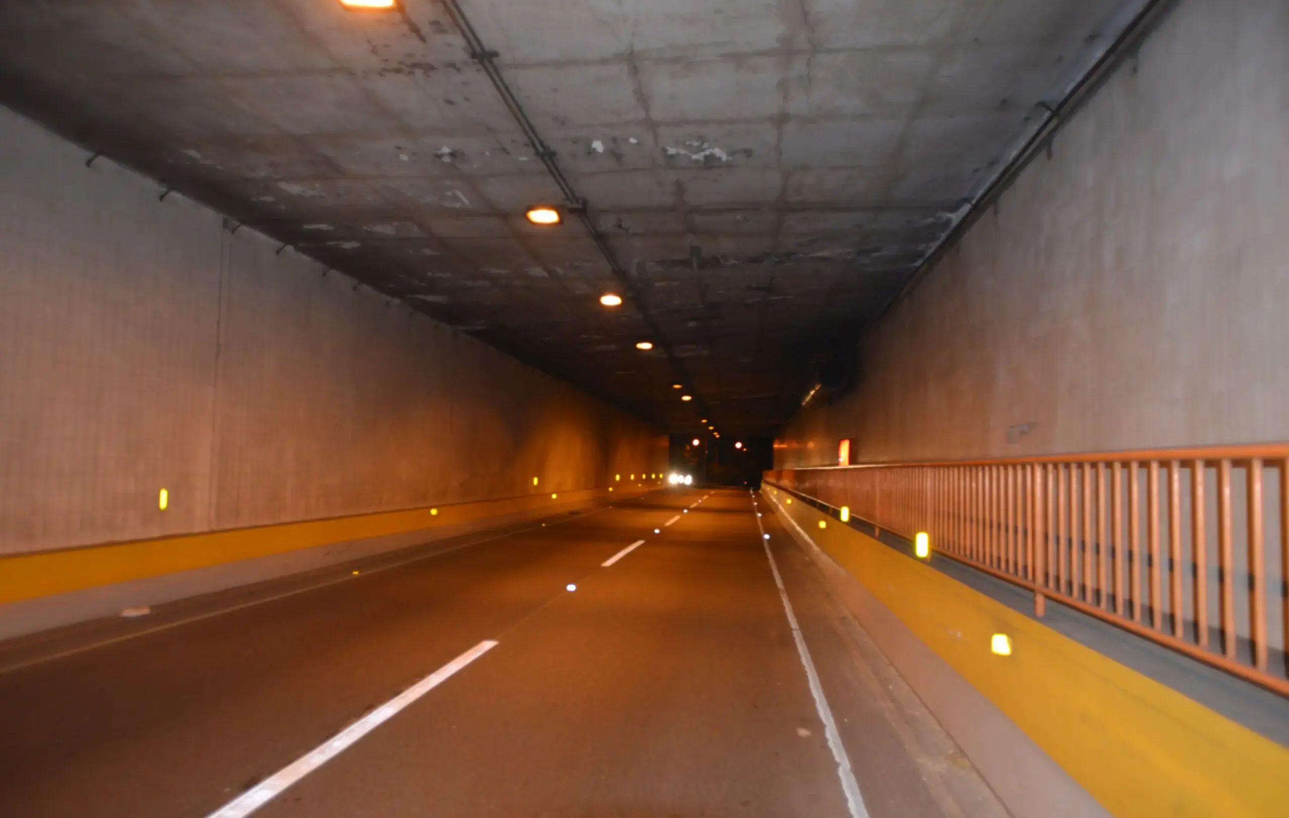 Obras Públicas inicia segunda etapa de programa iluminación de puentes, túneles y pasos a desnivel