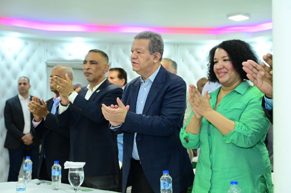 Leonel describe los 7 pecados capitales que impedir&aacute;n reelecci&oacute;n de Abinader
