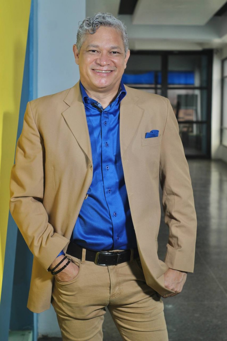 MIGUEL ALC&Aacute;NTARA: Un Talento Multifac&eacute;tico con el Potencial de Ser el Nuevo Director General del Grupo Telemicro