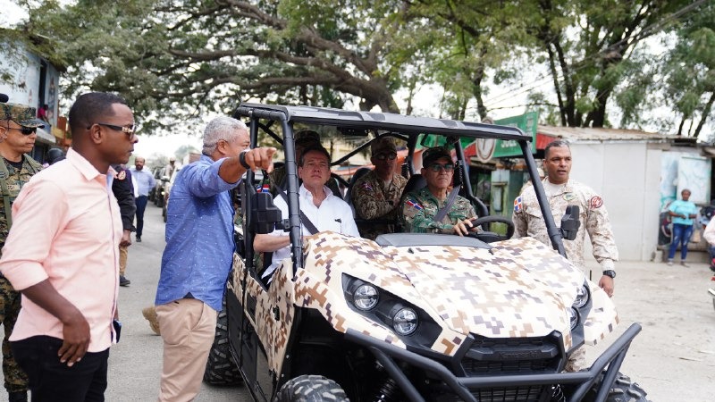Autoridades realizan encuentro y recorrido por la zona fronteriza de El&iacute;as Pi&ntilde;a 