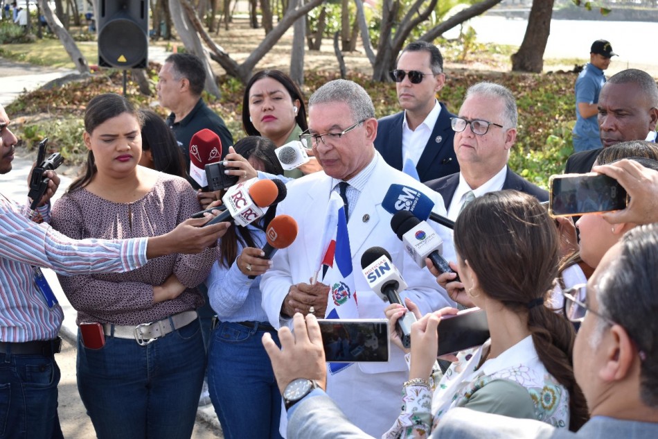 Reacci&oacute;n a la solicitud de la ONU para permitir refugiados haitianos
