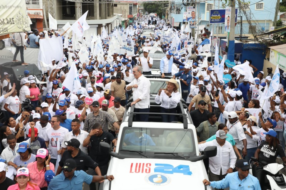 Presidente-candidato tiene hoy 3 actividades de campa&ntilde;a electoral