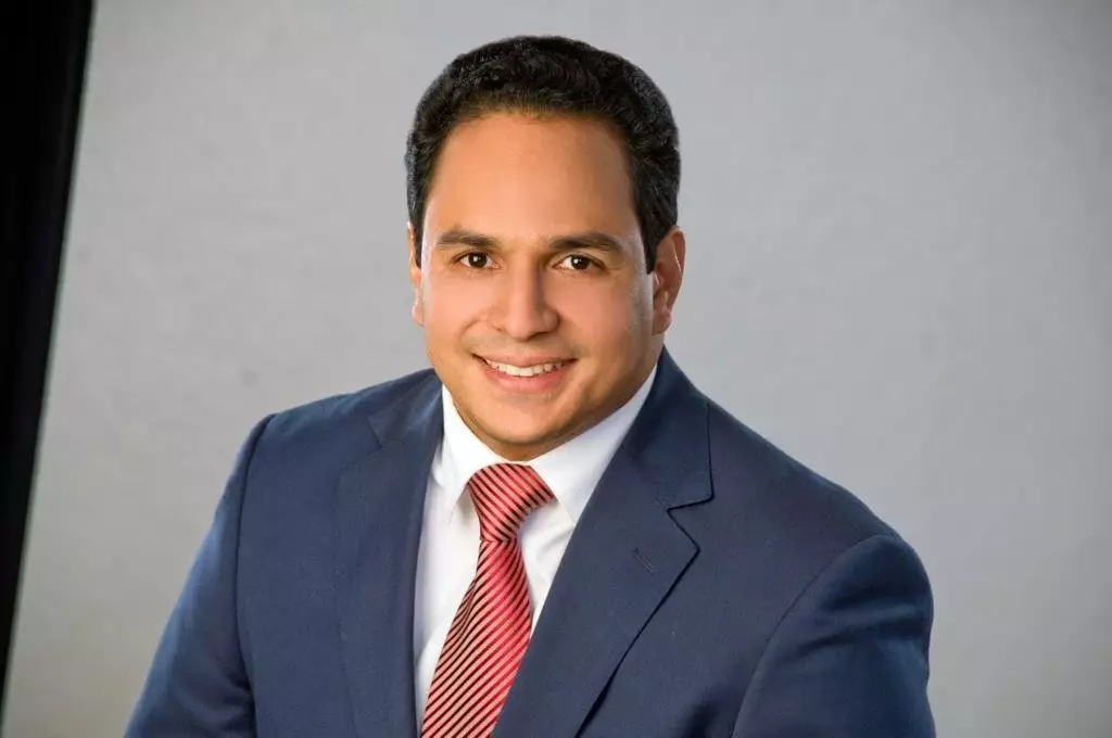 Abinader designa a Manuel Conde como su representante ante JCE