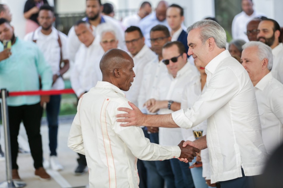 Presidente Abinader inaugurar&aacute; dos obras este jueves en Jarabacoa