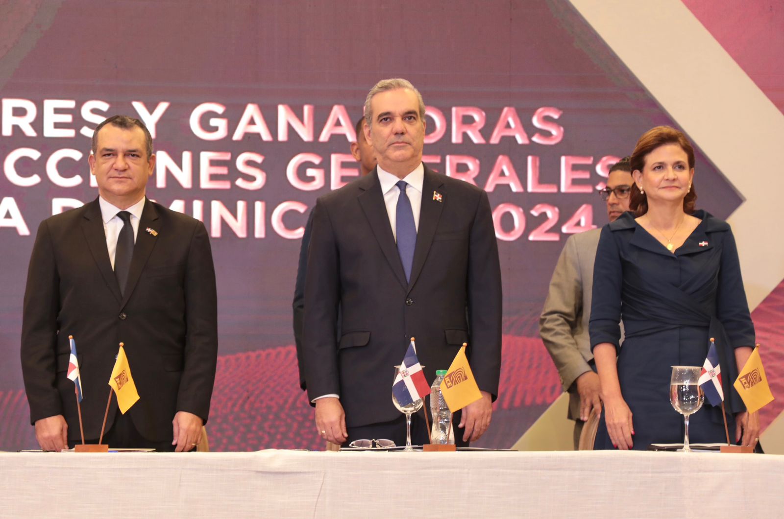  JCE cierra el ciclo de los procesos electorales con la entrega de certificados a los ganadores de los comicios 