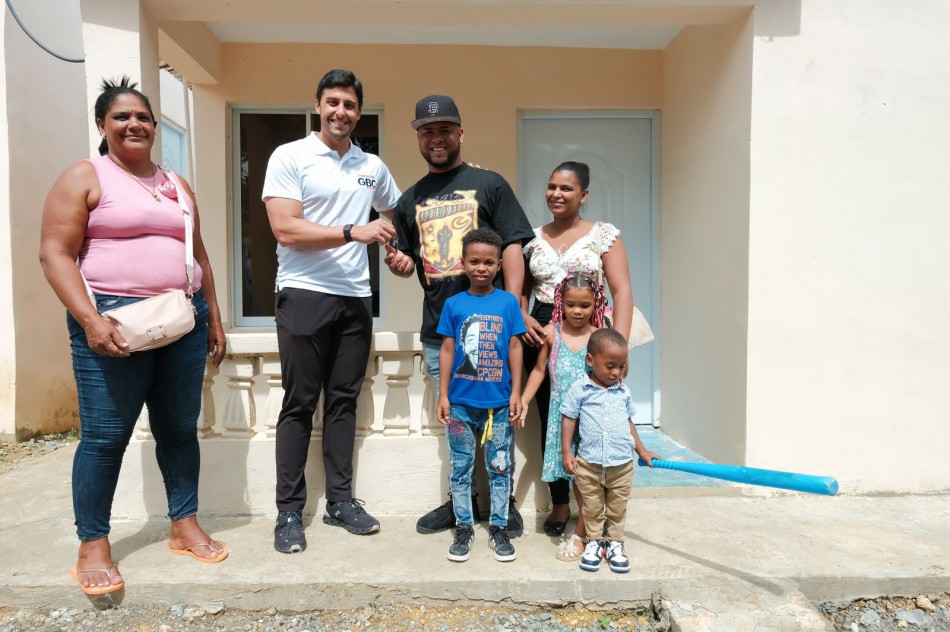 Fundaci&oacute;n GBC entrega vivienda a familia de escasos recursos en Villa Mella, Santo Domingo Norte 