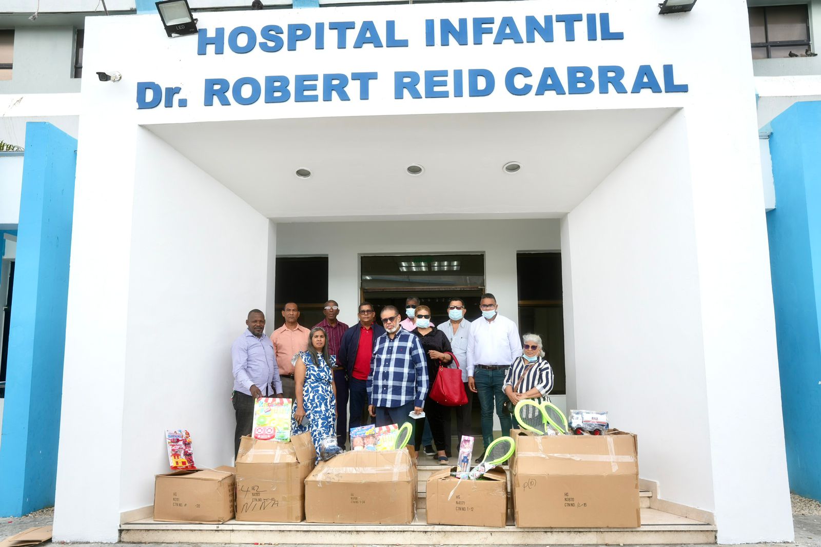 Desarrollo de la Comunidad entrega juguetes a ni&ntilde;os del Hospital Robert Reid Cabral