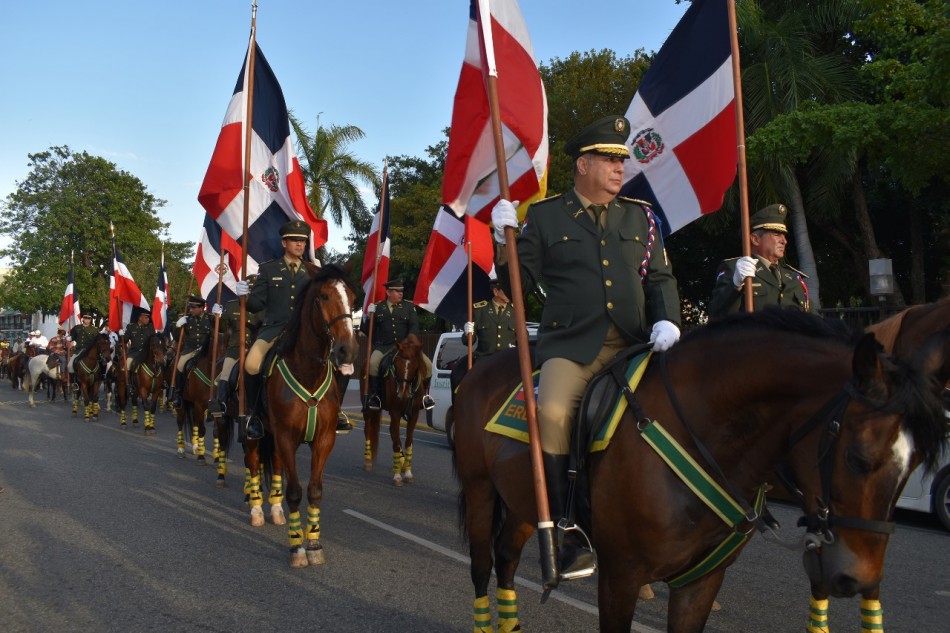 Decenas ejemplares equinos desfilar&aacute;n el pr&oacute;ximo domingo en la Cabalgata por la Patria