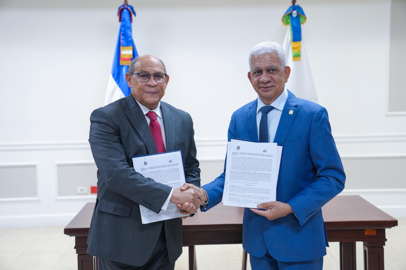 Senado e INFOTEP formalizan acuerdo para robustecer la formaci&oacute;n institucional