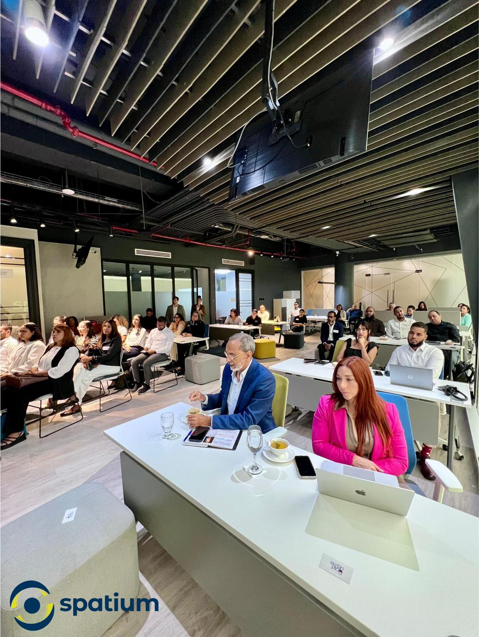 Spatium celebr&oacute; EfiZienzIA Break sobre liderazgo y conexi&oacute;n efectiva