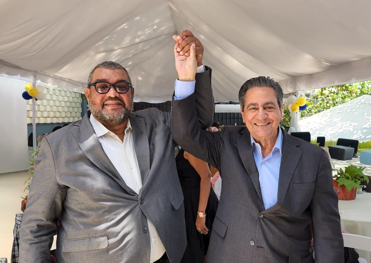 Exrector Iv&aacute;n Grull&oacute;n respalda candidatura de Eulogio Silverio al Decanato de Humanidades y fortalece la Gran Alianza por las Humanidades