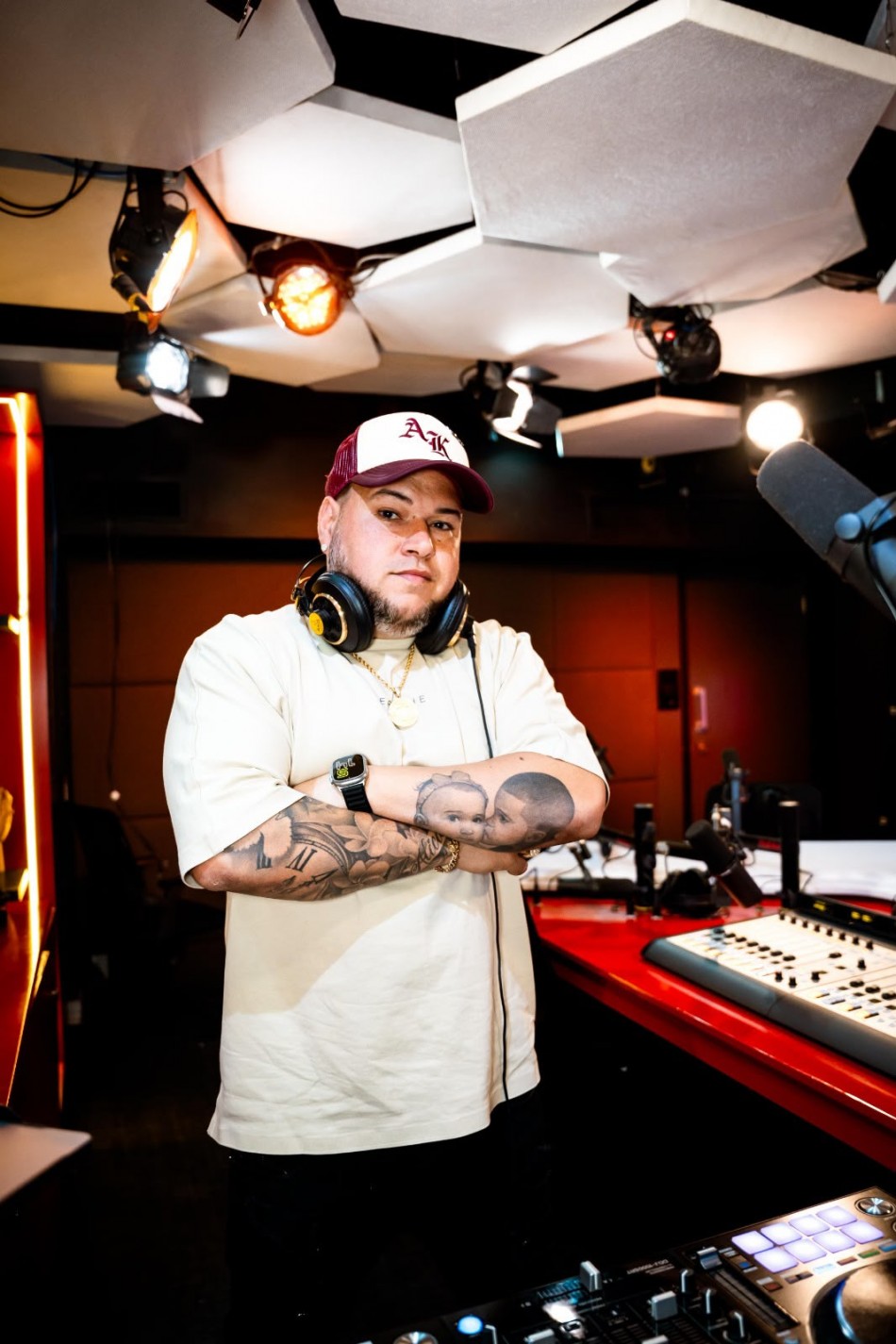 DJ Scuff: el fen&oacute;meno detr&aacute;s de los millones de reproducciones en YouTube