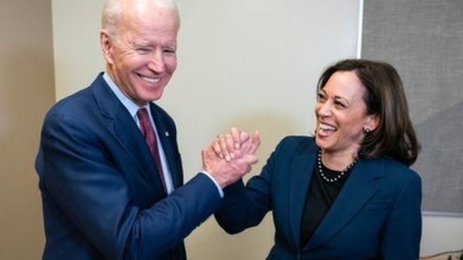 Harris y Biden en defensa de los congresistas negros excluidos