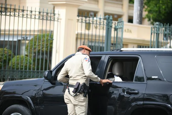 Refuerzan protocolo de seguridad en Palacio Nacional luego de asesinato del ministro de Medio Ambiente