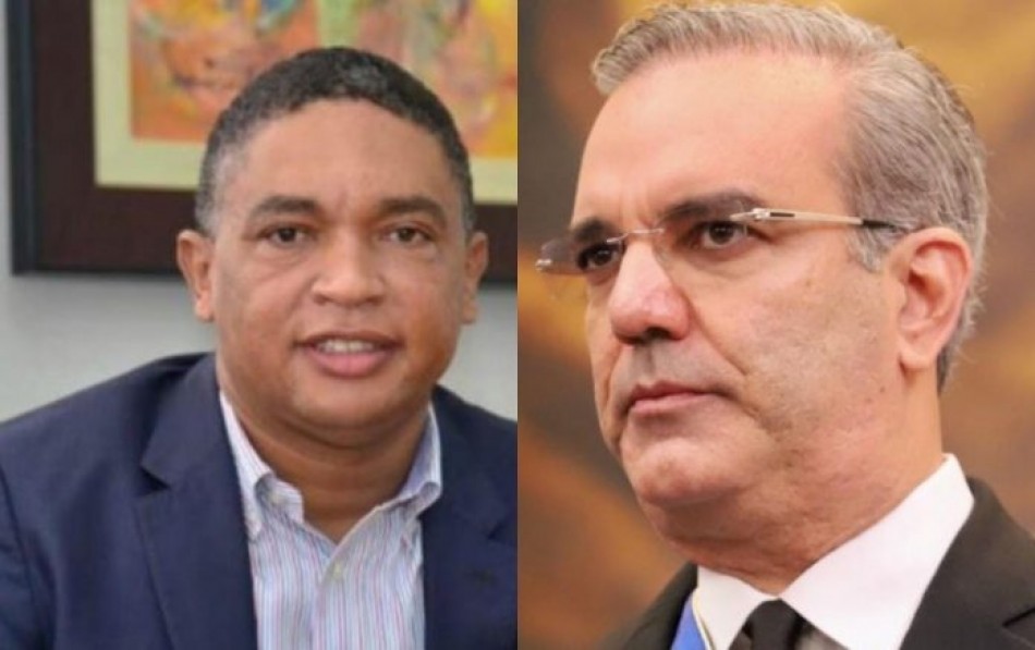 Senador Ivan Lorenzo: PRM tendrá también que comprar bots para reformar constitución.