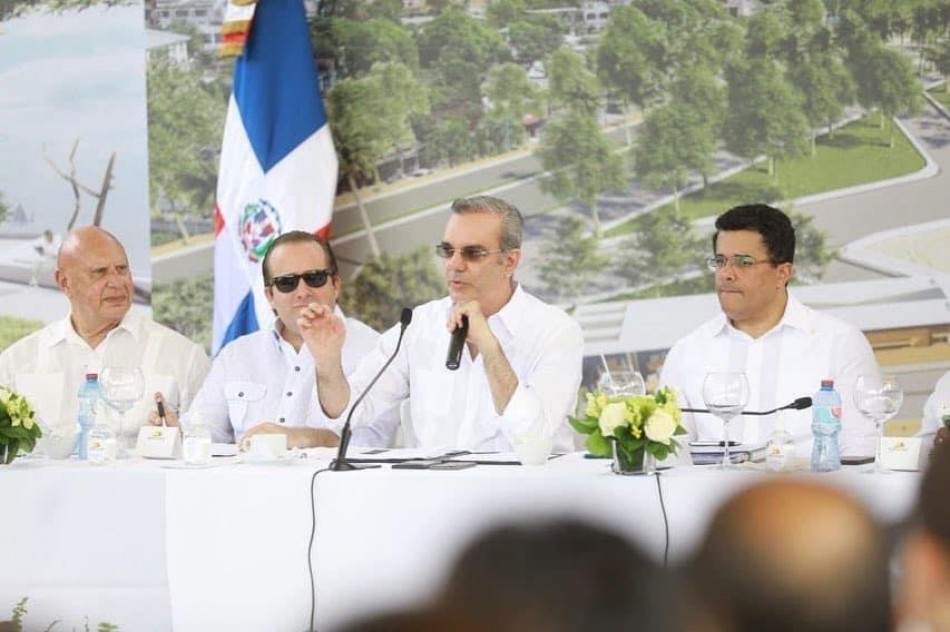 El Gobierno invertirá más de 400 millones en proyecto malecón de Samaná