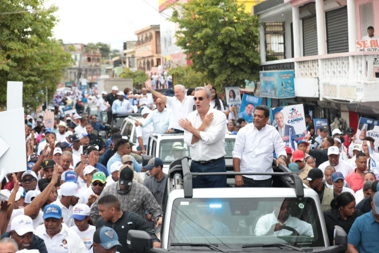 Abinader cierra caravanas este domingo en el Distrito Nacional