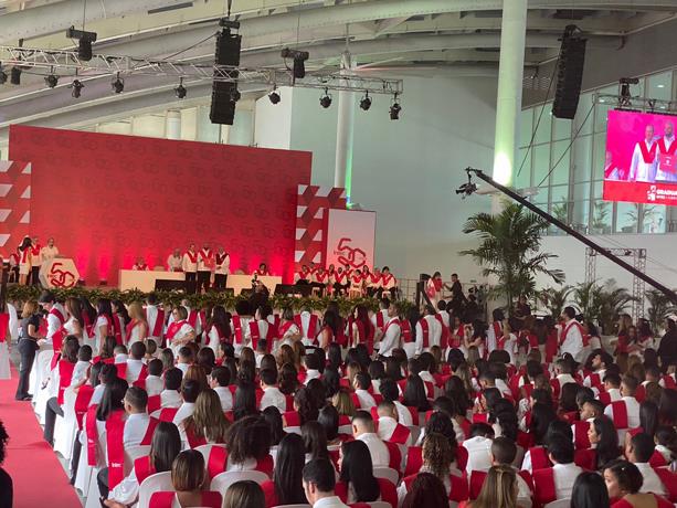 Abinader encabeza graduaci&oacute;n del Intec; exhorta a nuevos profesionales a ser &ldquo;honestos y transparentes&rdquo;