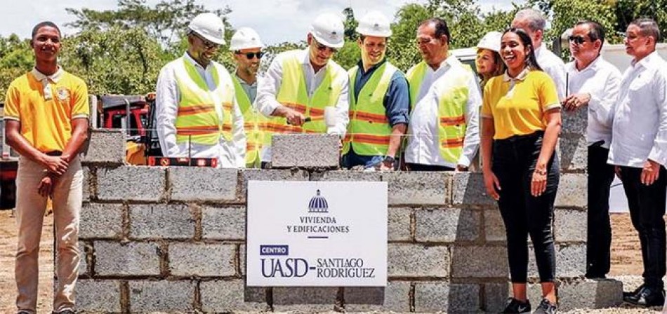 Abinader entrega obras y promete otras en 3 provincias