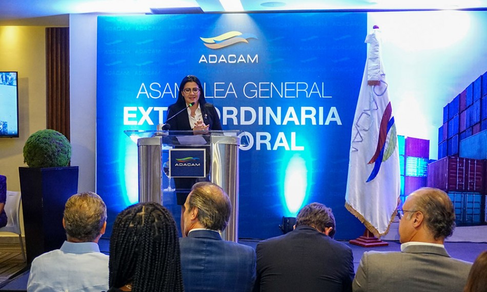 La carga aérea y la marítima impulsan el comercio exterior