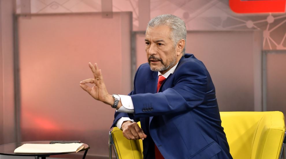&Aacute;ngel Lockward advierte resoluci&oacute;n otorgada con informe ilegal anular&iacute;a el proceso