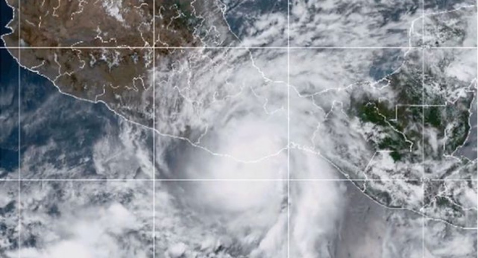 Fuertes lluvias en el occidente cubano por el remanente de Agatha