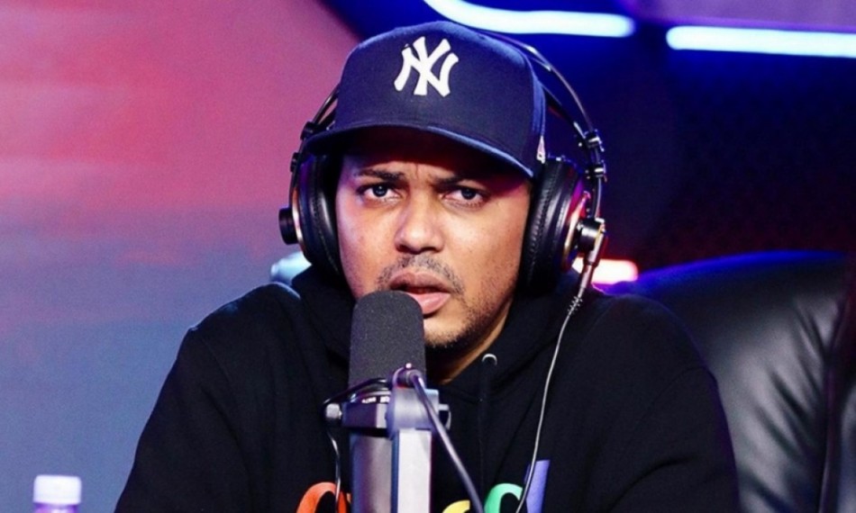 Comunicador env&iacute;a candela  a Foke 