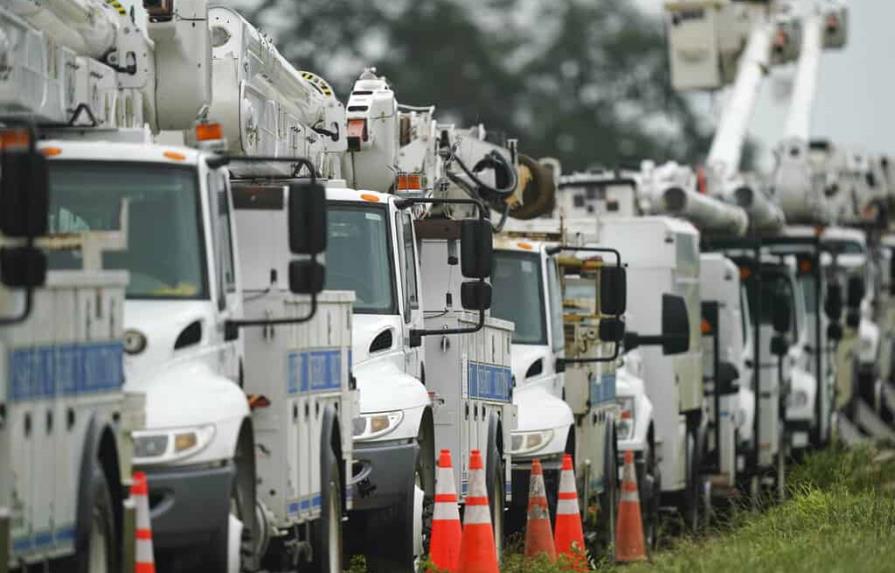 Miles de atrapados y m&aacute;s de 2.5 millones sin energ&iacute;a, Ian aplasta a Florida