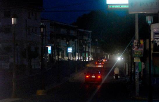 Aver&iacute;a deja sin servicio el&eacute;ctrico zona Este del pa&iacute;s y parte de la capital