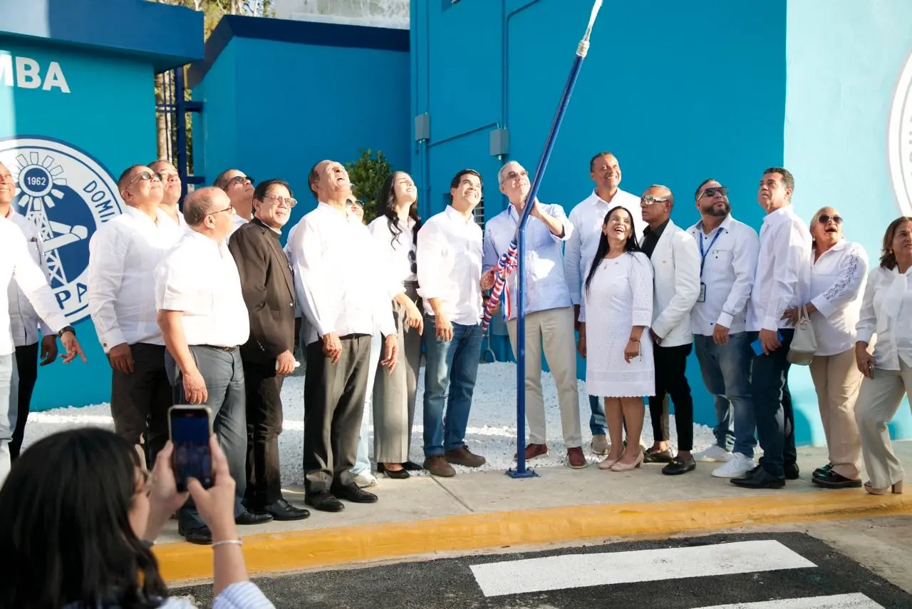 Luis Abinader inaugura acueducto de Monción que beneficiará a más de 50 mil personas