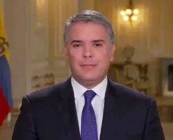 Duque vota y pide a los colombianos ir a las urnas &laquo;sin odio&raquo;