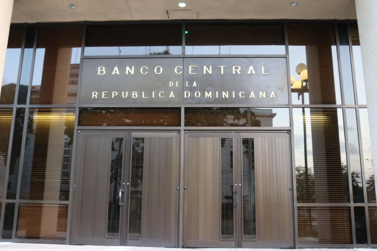 Baja desocupaci&oacute;n en RD tras ca&iacute;da mercado laboral por covid