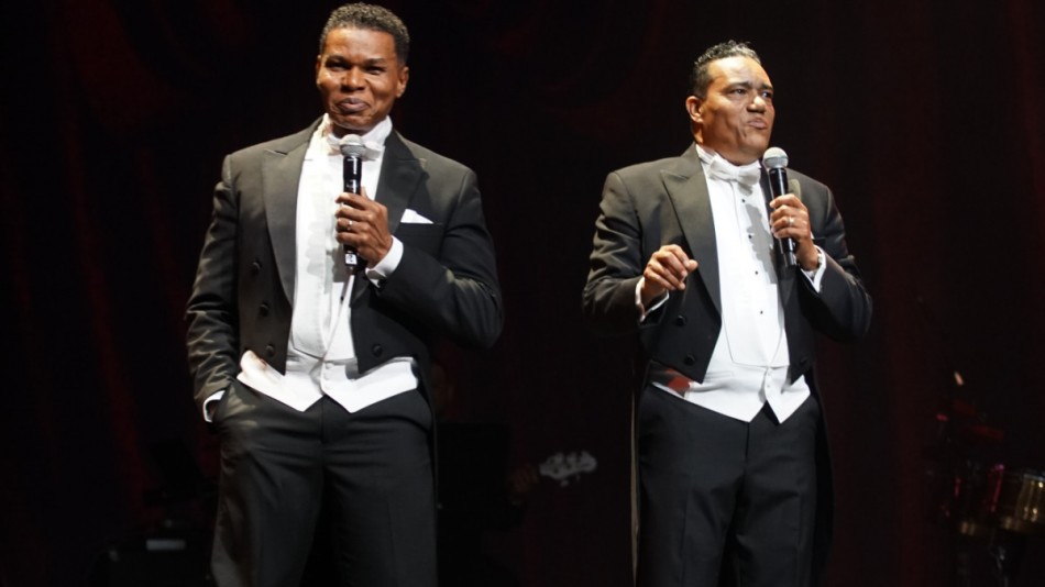 Raymond Pozo y Miguel C&eacute;spedes anuncian nueva funci&oacute;n de su espect&aacute;culo "Aqu&iacute; se vale so&ntilde;ar"