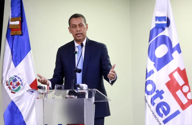 Presidente Indotel revela 25% de destacamentos policiales tiene acceso a Internet; trabajar&aacute; en garantizar cobertura total