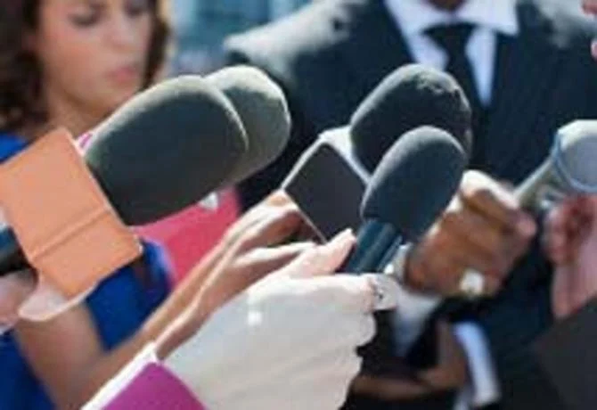 Lo que los periodistas hacen mejor y peor