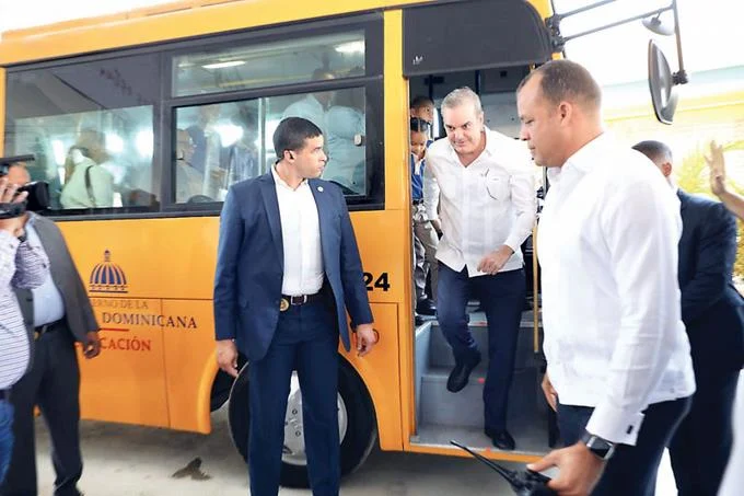 Transporte gratis para alumnos de escuelas p&uacute;blicas