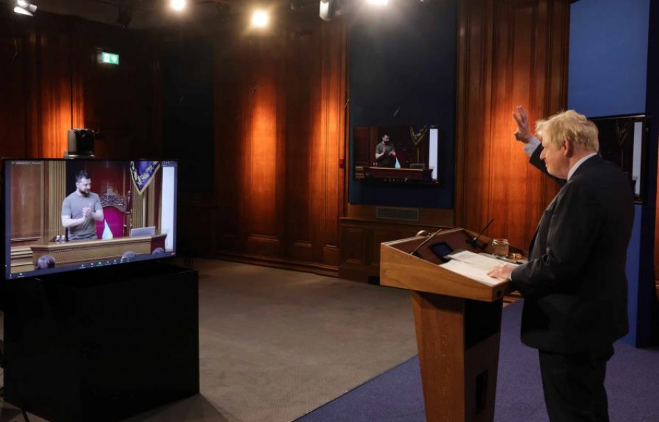 Ucrania ha hecho estallar el mito de la invencibilidad de Putin, dice Boris Johnson