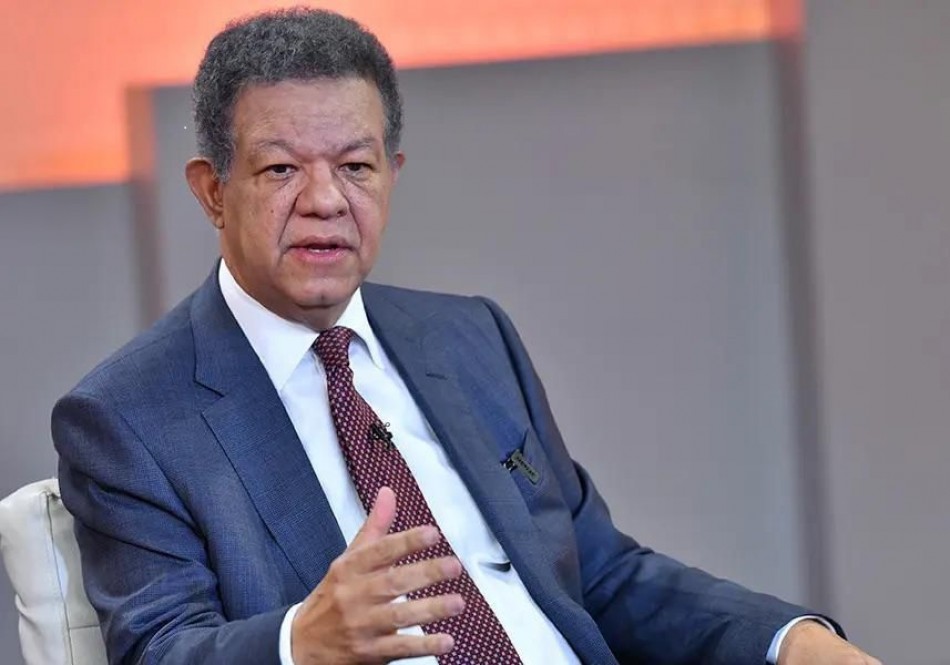 El gobierno del PRM est&aacute; en &laquo;ca&iacute;da libre&raquo;, seg&uacute;n Leonel