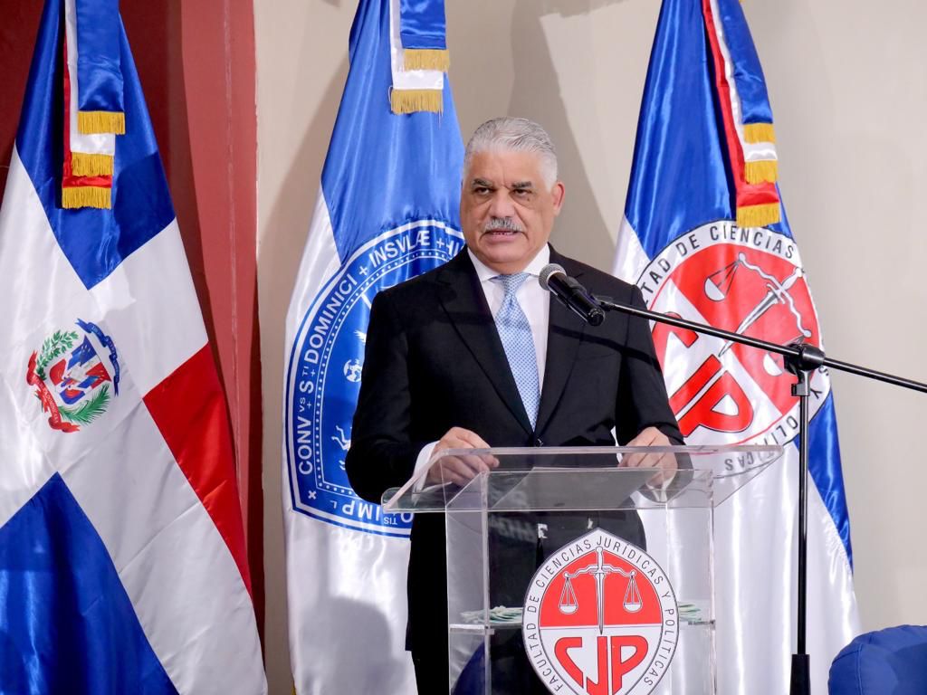 Miguel Vargas: &ldquo;Reitero convirtamos franja fronteriza en una zona de desarrollo&rdquo;