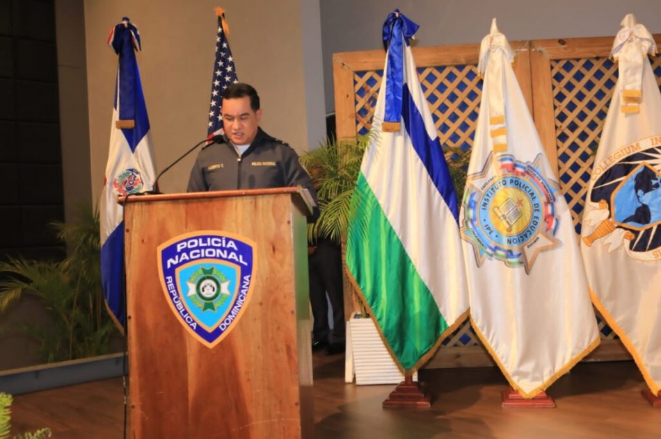 Alberto Then dice asume con entereza compromiso de dirigir la Policía