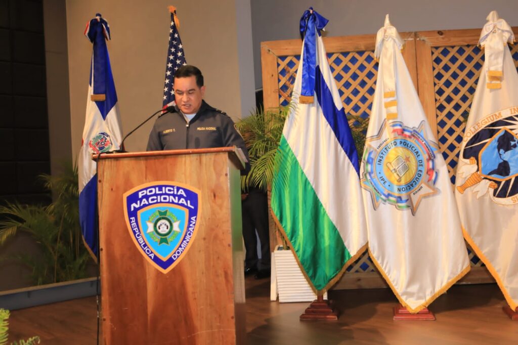 Alberto Then dice asume con entereza compromiso de dirigir la Polic&iacute;a