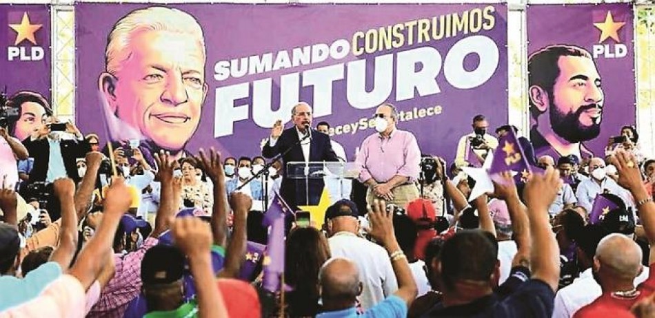 Campa&ntilde;a pol&iacute;tica a todo tren