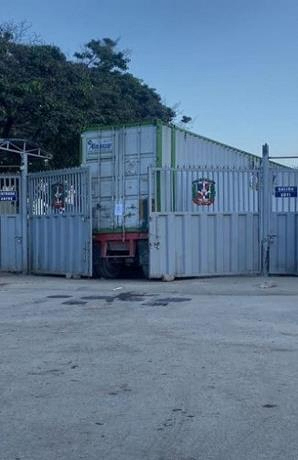 Cesfront cierra puerta fronteriza Carrizal-El&iacute;as Pi&ntilde;a tras bloqueo de haitianos