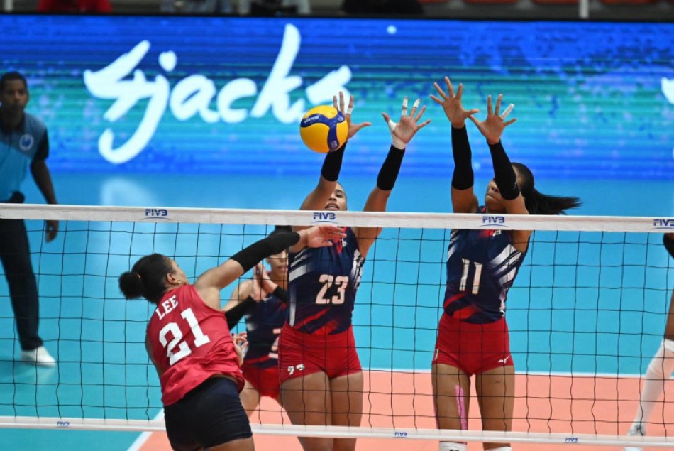 Estados Unidos logra una victoria en cinco sets ante las Reinas del Caribe