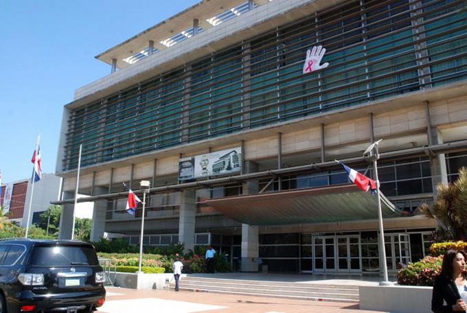 Comisi&oacute;n reclama mayor presupuesto para la PGR