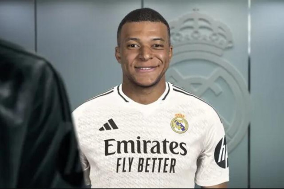El Real Madrid pone en venta la camiseta de Kylian Mbapp&eacute; en la tienda del Bernab&eacute;u