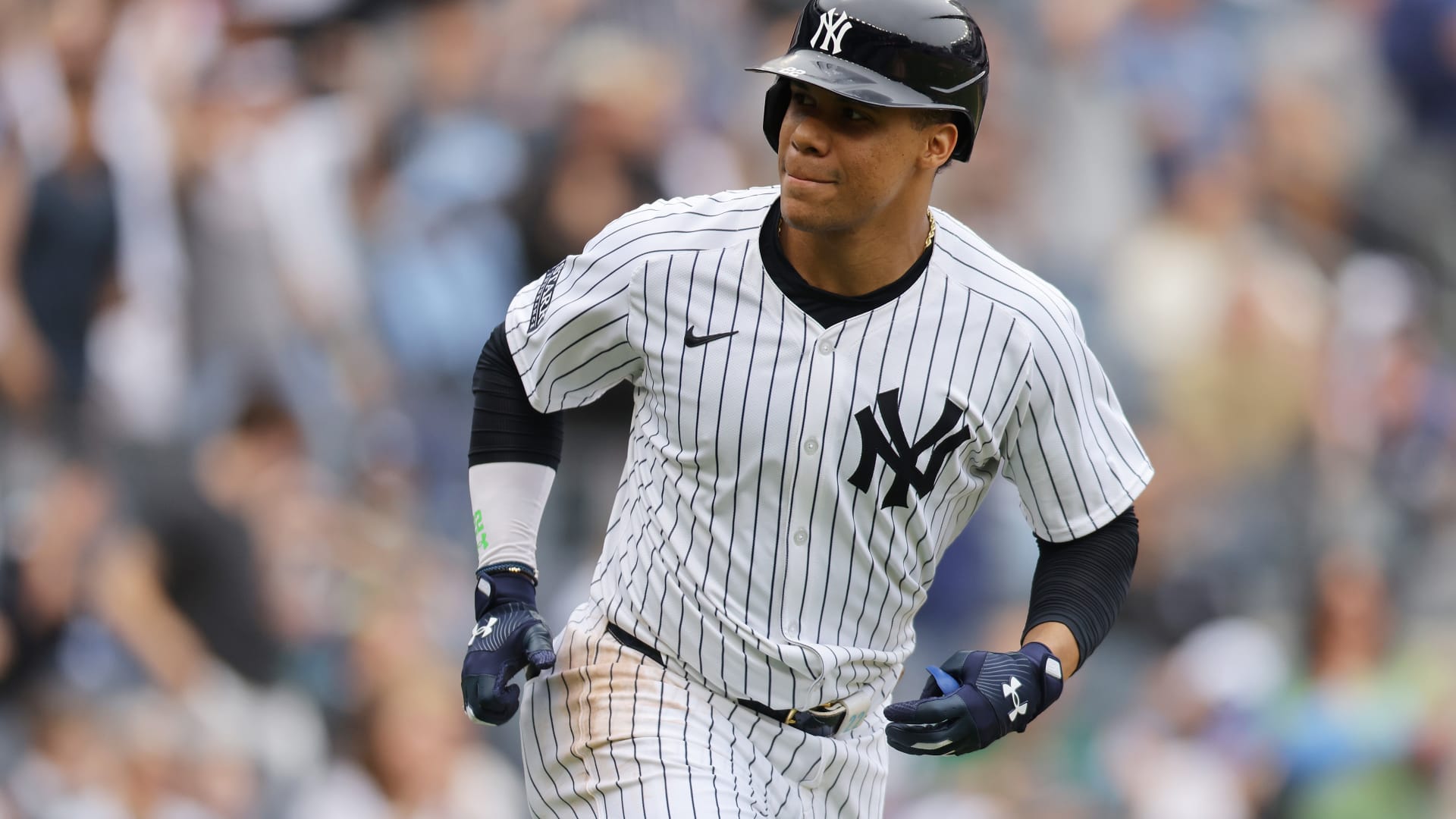 Juan Soto conecta jonr&oacute;n 23; Luis Gil gana d&eacute;cimo partido con NY
