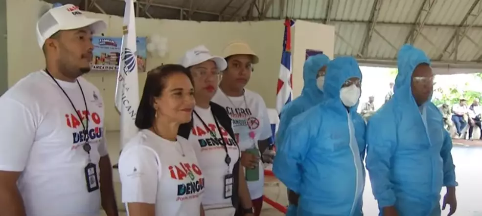 Lanzan campa&ntilde;a para combatir el dengue