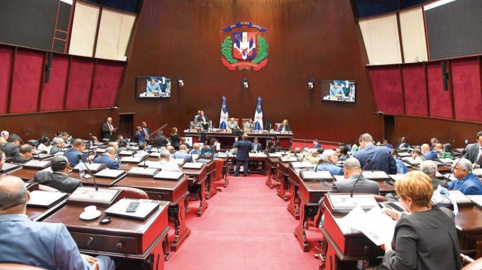 Diputados acogen pr&eacute;stamo por US$200 millones
